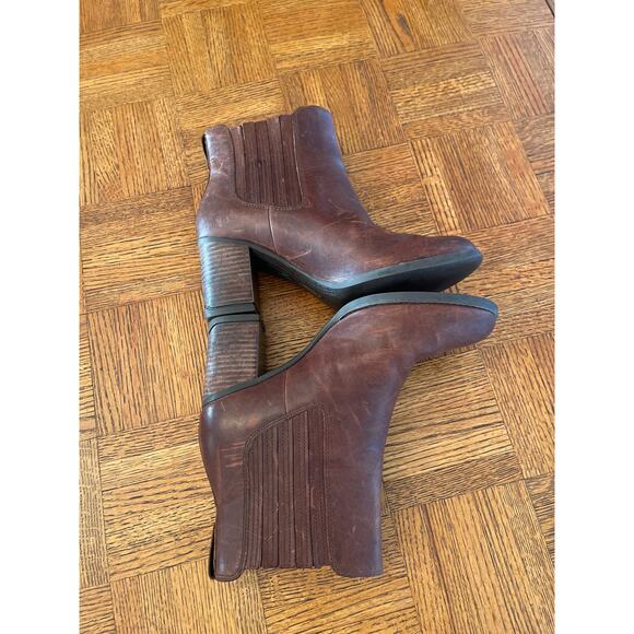 Timberland Atlantic Heights Covered Gore Chelsea Boots in brown leather. 9 - Picture 4 of 10